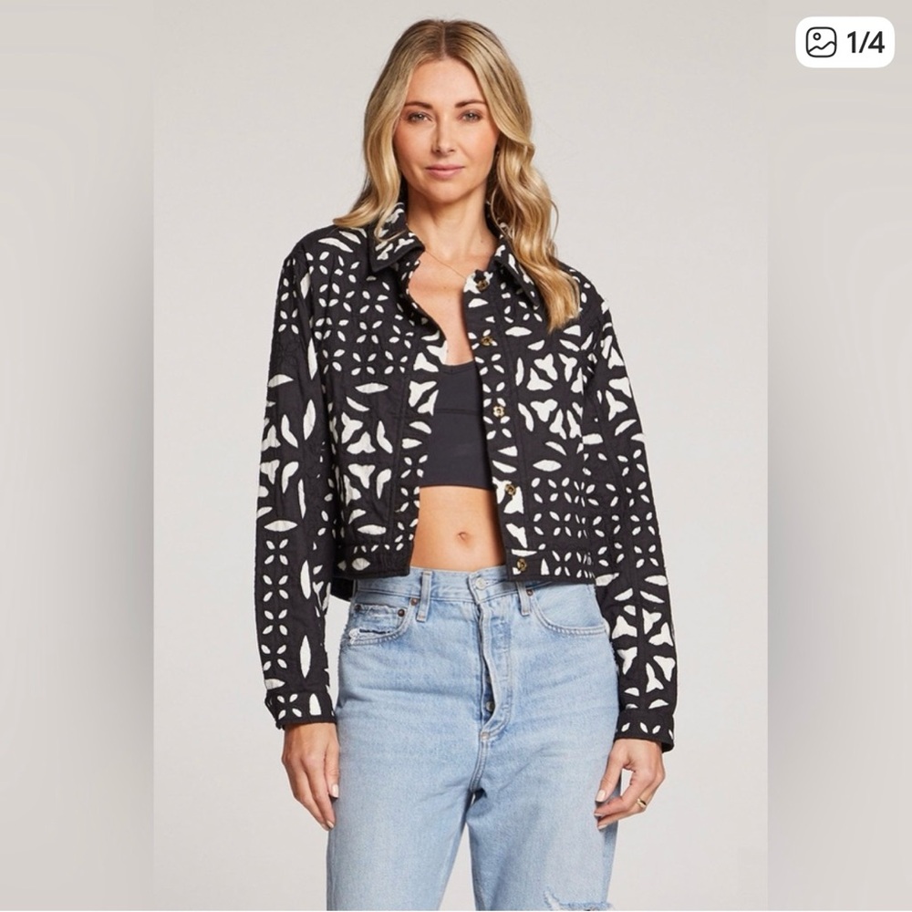 Saltwater Luxe Black & White cropped appliqué Women's Jacket medium
